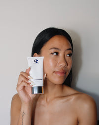 iS Clinical Cream Cleanser