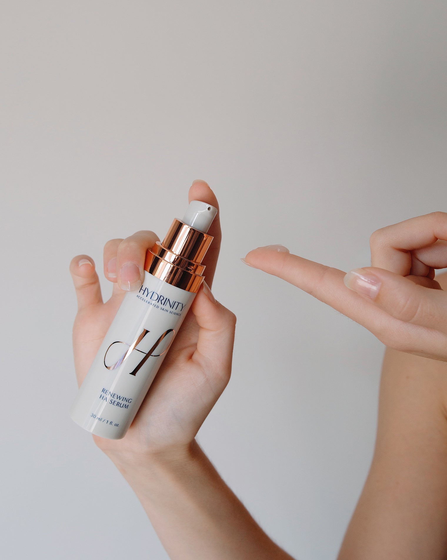 Hydrinity Renewing HA Serum